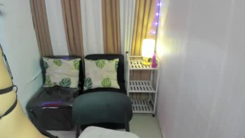 Snapshot of jamaicafoxx chatting on 01-09-26, 06:16 Jamaica online show from 01-09-26, 06:16