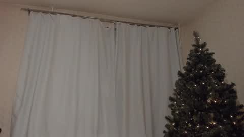 Snapshot of jame_flow chatting on 12-12-24, 03:05 Hey there Im Jame online show from 12-12-24, 03:05