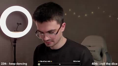 Snapshot of jame_flow chatting on 03-01-25, 03:10 Hey there Im Jame online show from 03-01-25, 03:10