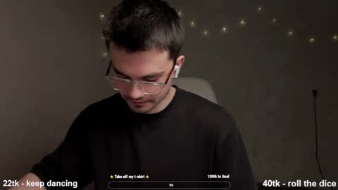 Snapshot of jame_flow chatting on 03-03-25, 10:20 Hey there Im Jame online show from 03-03-25, 10:20