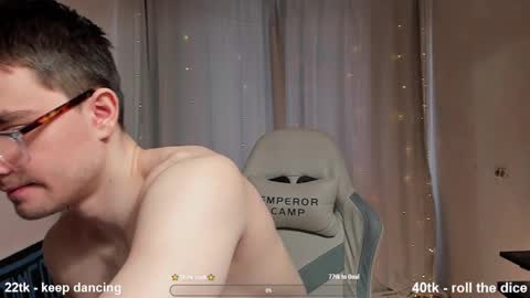 Snapshot of jame_flow chatting on 03-11-25, 11:12 Hey there Im Jame online show from 03-11-25, 11:12