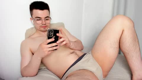 Hey there Im Jame online show from 04-06-26, 06:53