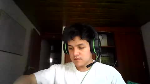 Snapshot of james__taylor21 chatting on 10-05-25, 09:24 JAMES TAYLOR online show from 10-05-25, 09:24