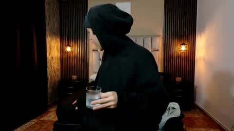 james_adamss_ online show from 02-12-26, 01:17