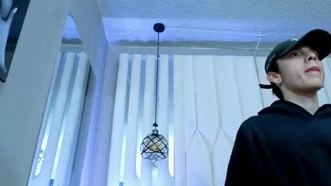 james_adamss_ online show from 04-29-26, 02:59