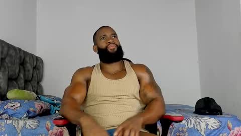 Snapshot of james_bbcmuscle chatting on 11-12-25, 08:19 James BBC online show from 11-12-25, 08:19