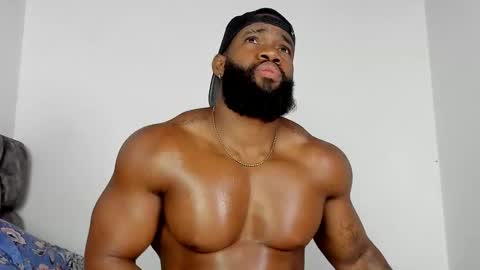 Snapshot of james_bbcmuscle chatting on 11-13-25, 09:30 James BBC online show from 11-13-25, 09:30