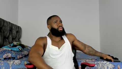 Snapshot of james_bbcmuscle chatting on 11-15-25, 12:45 James BBC online show from 11-15-25, 12:45