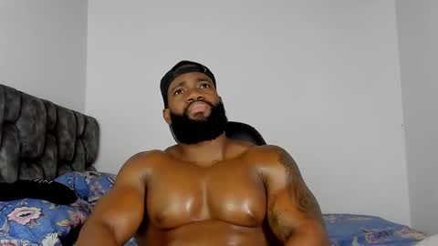 Snapshot of james_bbcmuscle chatting on 11-17-25, 09:31 James BBC online show from 11-17-25, 09:31