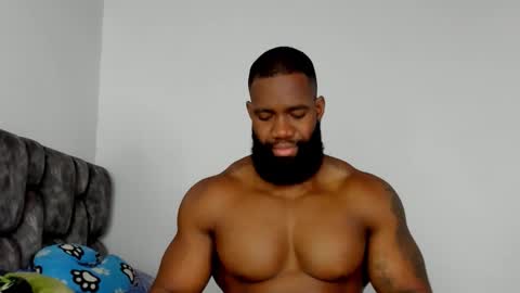 Snapshot of james_bbcmuscle chatting on 12-02-25, 11:23 James BBC online show from 12-02-25, 11:23