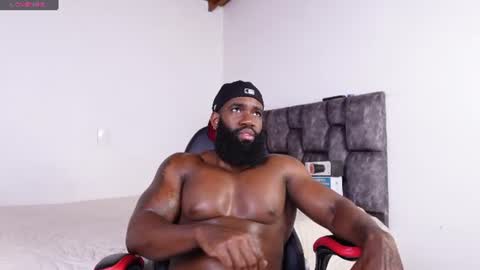 Snapshot of james_bbcmuscle chatting on 07-15-26, 11:37 James BBC online show from 07-15-26, 11:37