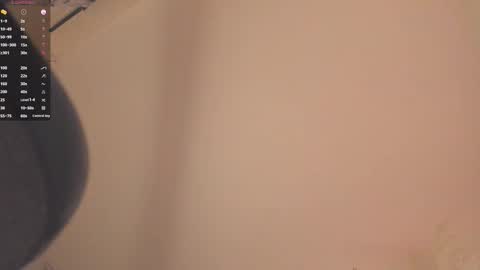 Snapshot of james_carter7 chatting on 10-17-25, 09:45 Juan online show from 10-17-25, 09:45