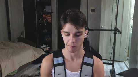 Snapshot of james_friends chatting on 01-18-26, 10:02 James online show from 01-18-26, 10:02