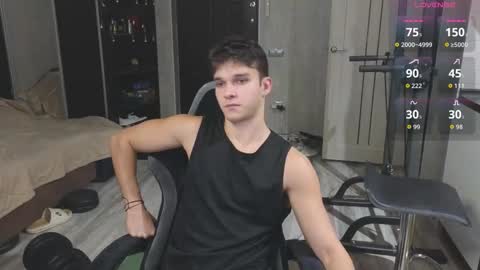 Snapshot of james_friends chatting on 02-12-26, 10:27 James online show from 02-12-26, 10:27