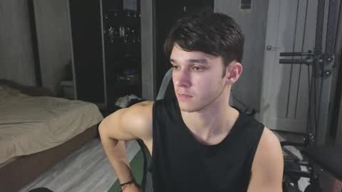 Snapshot of james_friends chatting on 03-06-26, 09:11 James online show from 03-06-26, 09:11