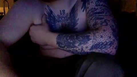 Snapshot of jamesbuilt chatting on 03-12-25, 04:08 jamesbuilt online show from 03-12-25, 04:08