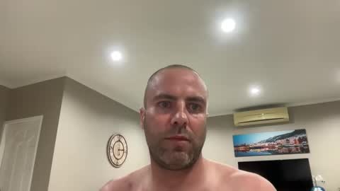 Snapshot of jamese85 chatting on 12-16-25, 05:51 Just4You online show from 12-16-25, 05:51