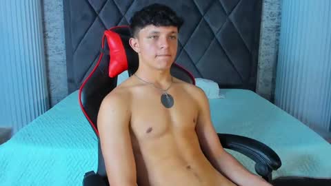 jamesgolden_ online show from 03-05-25, 04:24