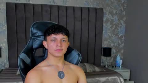 jamesgolden_ online show from 03-07-25, 02:23