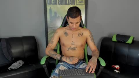 Snapshot of jamesinked_ chatting on 01-14-25, 07:53 Jamesinked  online show from 01-14-25, 07:53