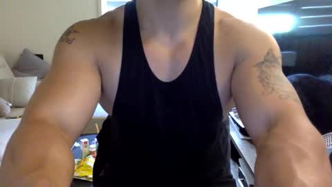 Snapshot of jamesmo820913 chatting on 10-03-25, 04:53 jamesmo820913 online show from 10-03-25, 04:53