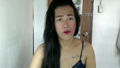 jamessie07 online show from 09-10-25, 01:49