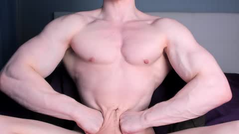 Snapshot of jamesstong chatting on 02-02-25, 10:17 James Strong online show from 02-02-25, 10:17