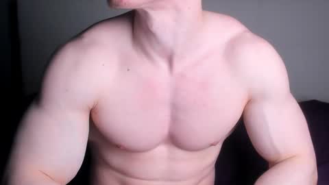 Snapshot of jamesstong chatting on 11-08-25, 10:30 James Strong online show from 11-08-25, 10:30