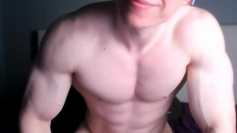 Snapshot of jamesstong chatting on 11-11-25, 10:26 James Strong online show from 11-11-25, 10:26