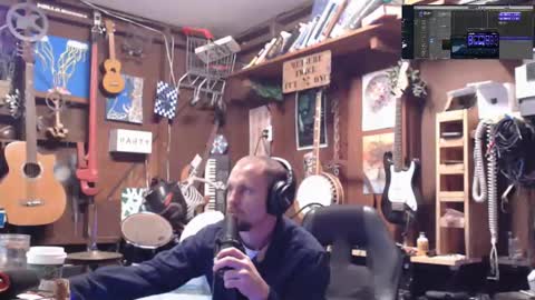 Snapshot of jameswebbscope chatting on 10-26-25, 02:17 Jameswebbscope online show from 10-26-25, 02:17