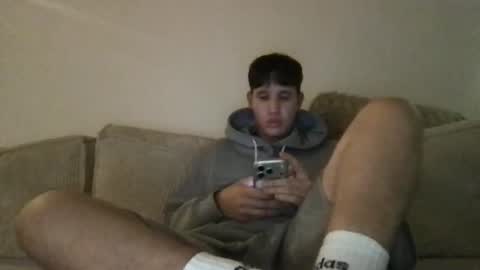 Snapshot of jami4u chatting on 11-08-25, 09:24 JAMI4U online show from 11-08-25, 09:24