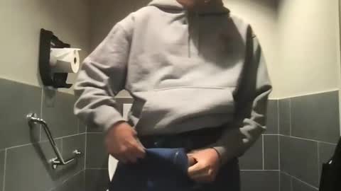 Snapshot of jami4u chatting on 11-10-25, 01:21 JAMI4U online show from 11-10-25, 01:21