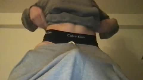 Snapshot of jami4u chatting on 03-23-26, 08:35 JAMI4U online show from 03-23-26, 08:35