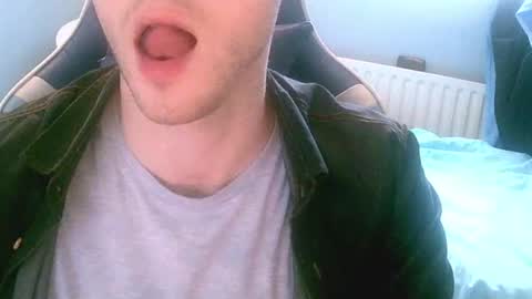 Snapshot of jamie_lad chatting on 12-11-24, 11:19 Jamie online show from 12-11-24, 11:19