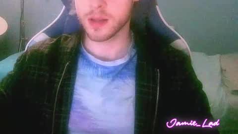 Snapshot of jamie_lad chatting on 12-24-24, 11:28 Jamie online show from 12-24-24, 11:28