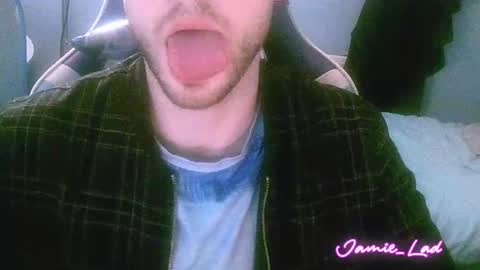 Snapshot of jamie_lad chatting on 12-24-24, 09:11 Jamie online show from 12-24-24, 09:11