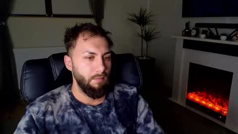 Snapshot of jamienoxus chatting on 02-25-26, 07:51 Robbie online show from 02-25-26, 07:51