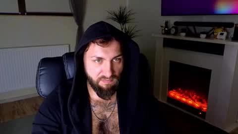 Snapshot of jamienoxus chatting on 03-06-26, 08:00 Robbie online show from 03-06-26, 08:00