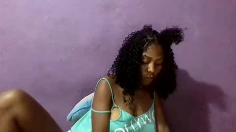 Snapshot of jamila531017 chatting on 12-19-25, 08:38 jamila531017 online show from 12-19-25, 08:38