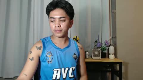 Snapshot of jamray_2 chatting on 11-13-25, 06:18 jam online show from 11-13-25, 06:18