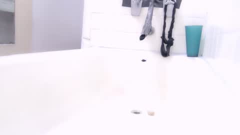 Bootyshows online show from 07-08-26, 04:55