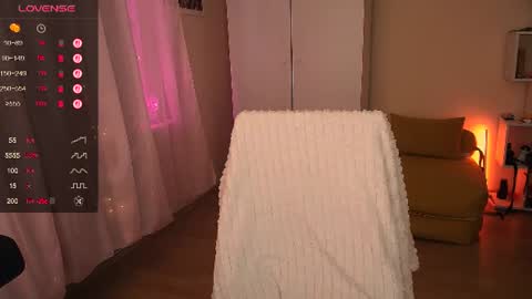 Snapshot of jane_kinn chatting on 06-25-26, 06:51 jane_kinn online show from 06-25-26, 06:51