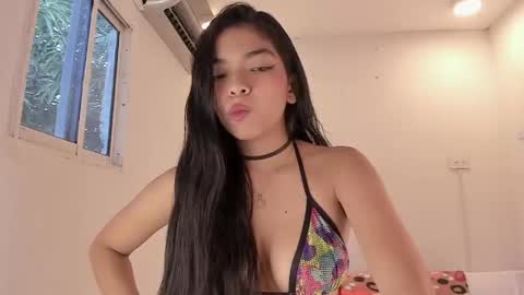 Snapshot of jane_monttgomery chatting on 12-05-24, 08:00 Jane  M online show from 12-05-24, 08:00