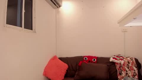 Snapshot of jane_monttgomery chatting on 12-28-24, 11:37 Jane  M online show from 12-28-24, 11:37