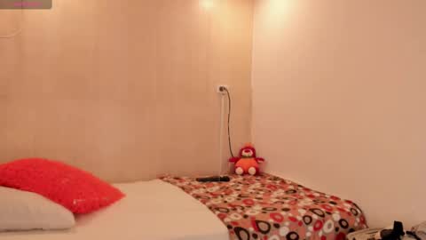 Snapshot of jane_monttgomery chatting on 09-14-25, 01:27 Jane  M online show from 09-14-25, 01:27