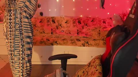 Jane online show from 09-28-25, 05:13