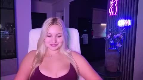 Snapshot of janemiss chatting on 10-23-25, 05:23 Jane online show from 10-23-25, 05:23