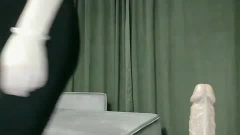 Janet online show from 12-31-24, 05:18