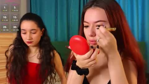 Snapshot of janet_yong chatting on 12-16-25, 07:46 Jenifer online show from 12-16-25, 07:46