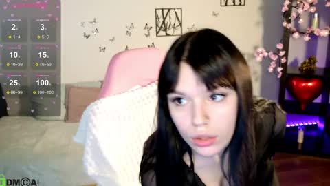 Alexia online show from 05-25-26, 08:20